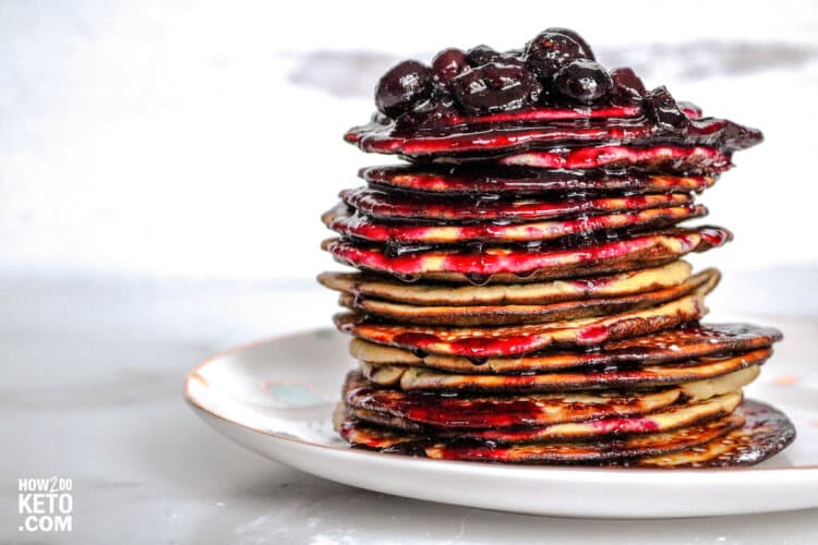 keto blueberry pancakes